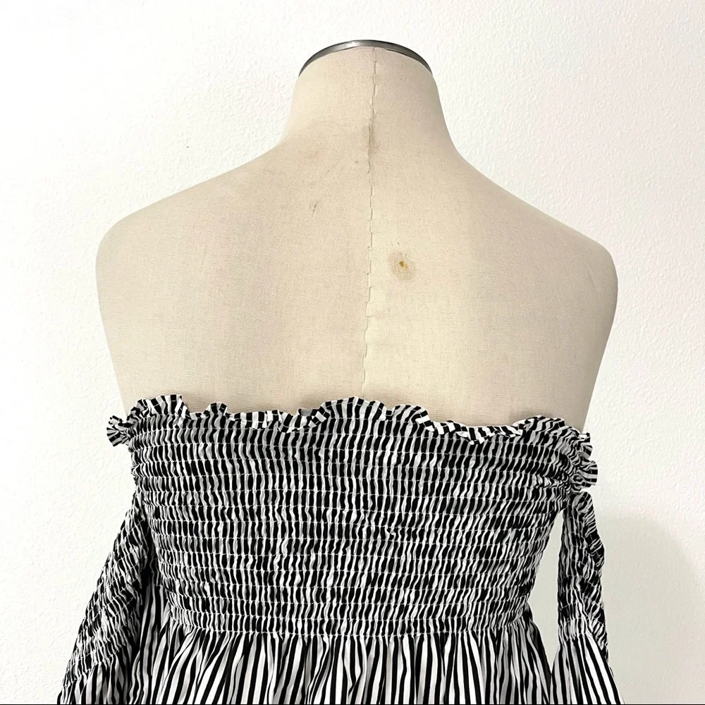Faithfull the Brand- Black & White Cooper Off Shoulder Top Size 6. - Picture 5 of 6